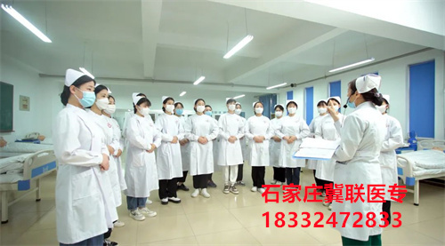 初中學(xué)醫(yī)護(hù)專業(yè)上3+3好還是3+2好？