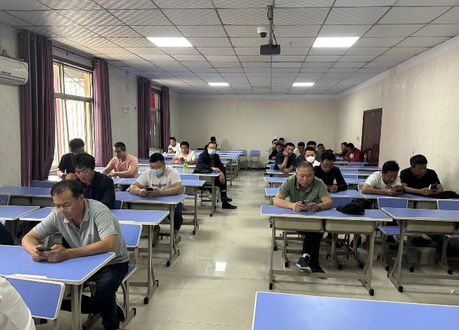 不求人！掌握電工證焊工證高處作業(yè)證這些操作證書，電廠崗位自由選擇	